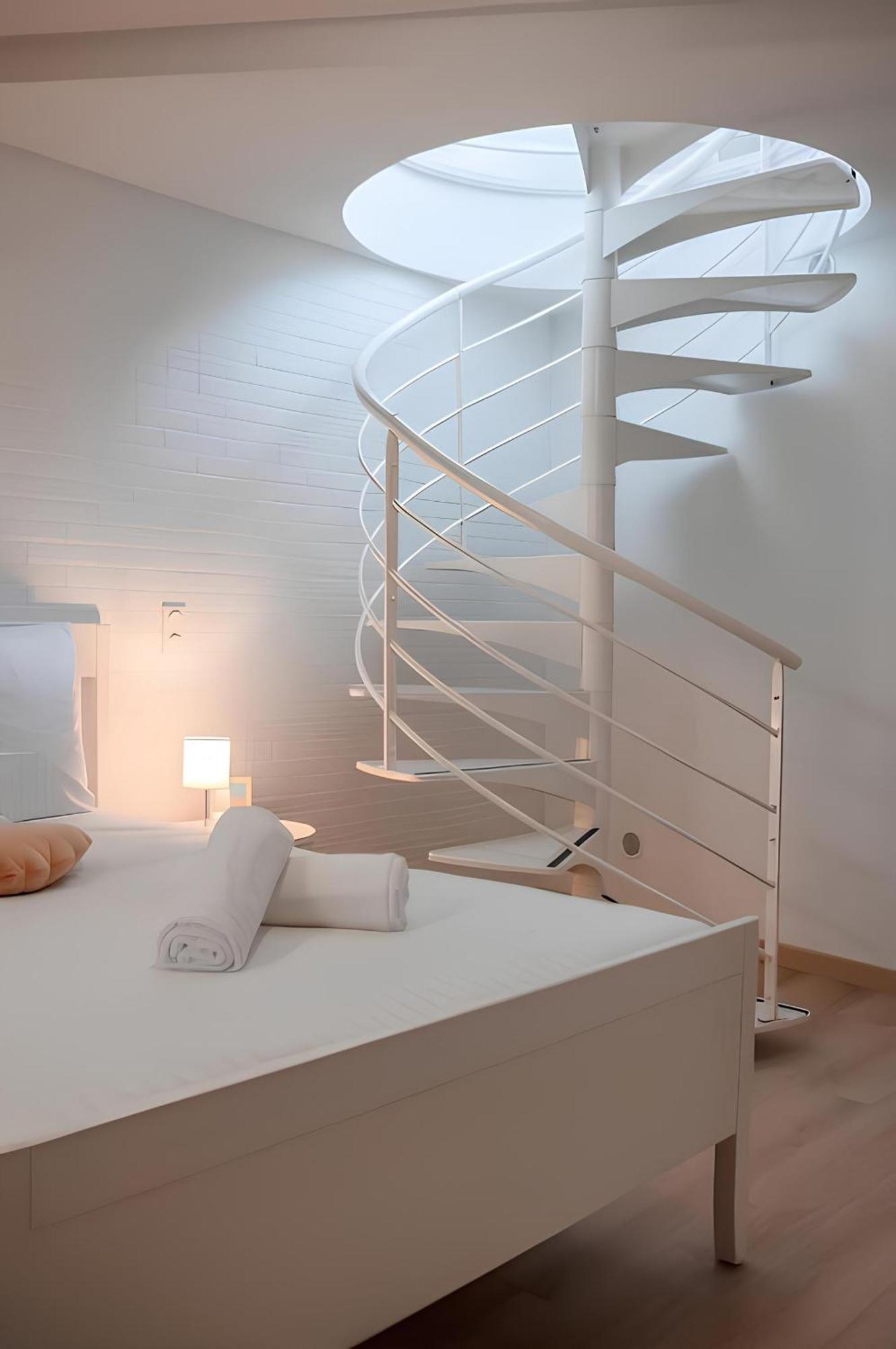 Cozy Appartement Plein Centre, Proche Gare/Plage Menton Exterior photo